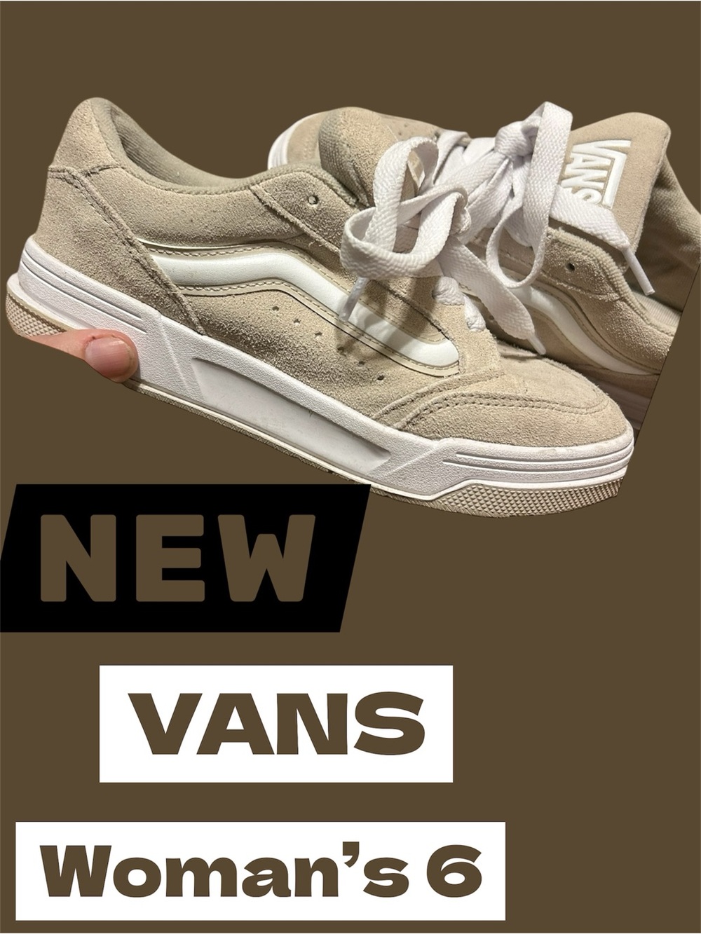 NEW! Vans Low-Top Sneakers in Cream and White.
